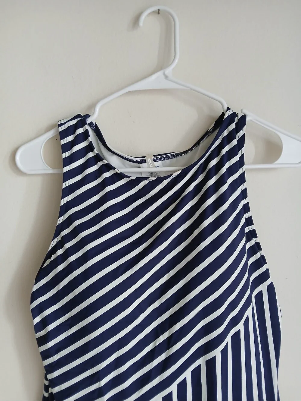Land's End Swim Top Size 10D